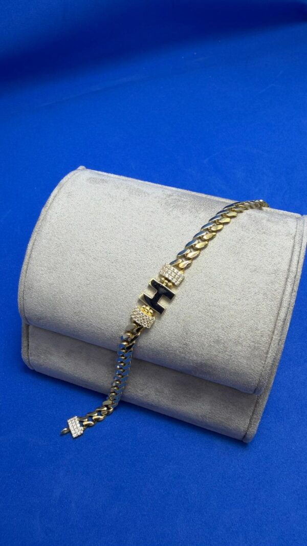 HRFBLK-00007 HRFBLK-00007